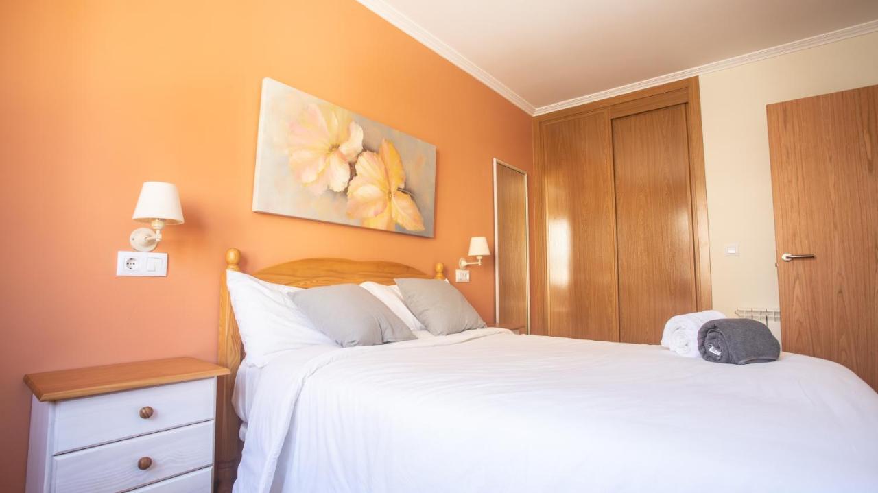 Apartamento En El Centro Con Plaza De Garaje ア・グアルダ エクステリア 写真