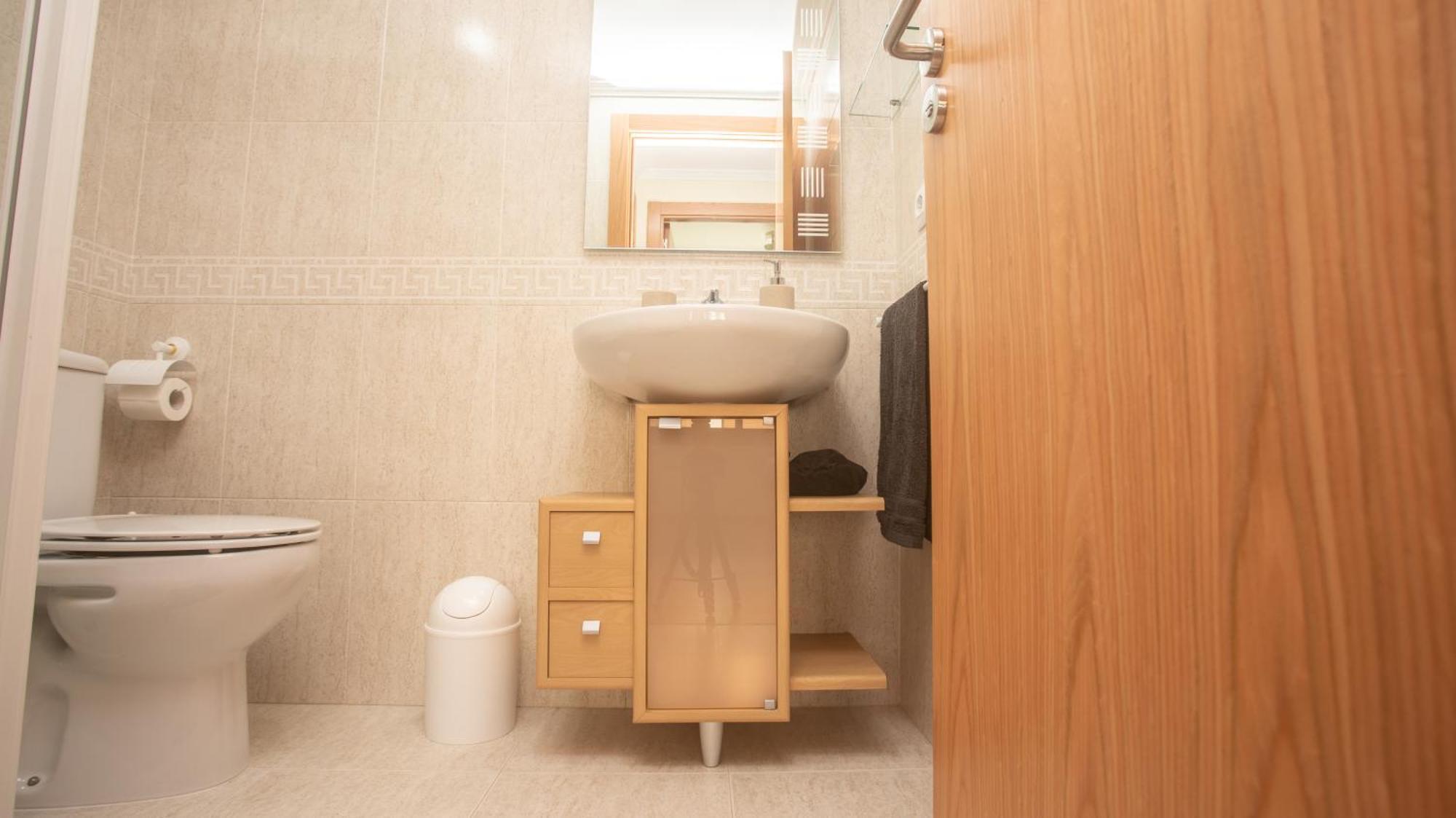 Apartamento En El Centro Con Plaza De Garaje ア・グアルダ エクステリア 写真